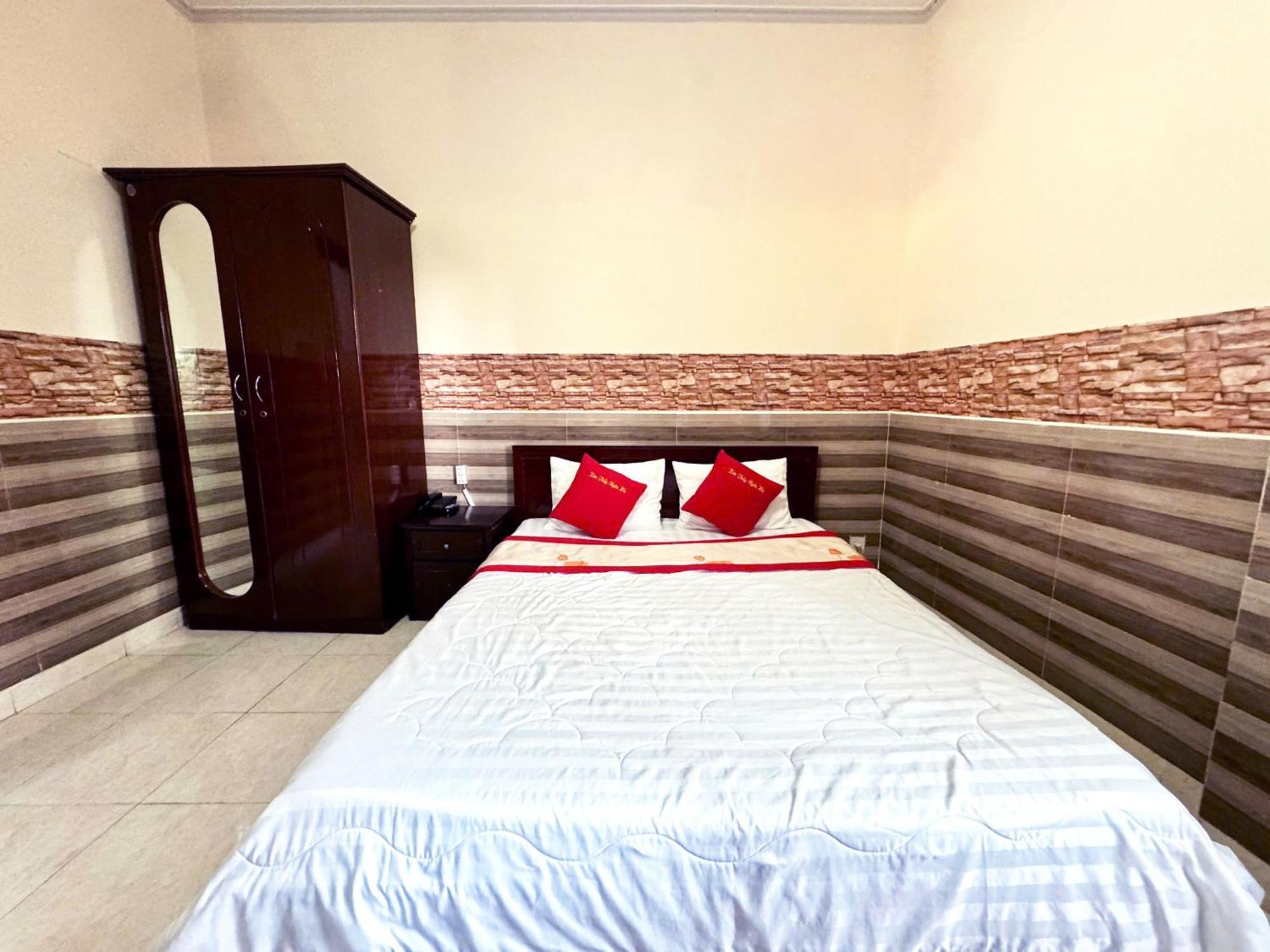 Kim Thuy Ngan Ha Hotel Can Tho Exterior photo